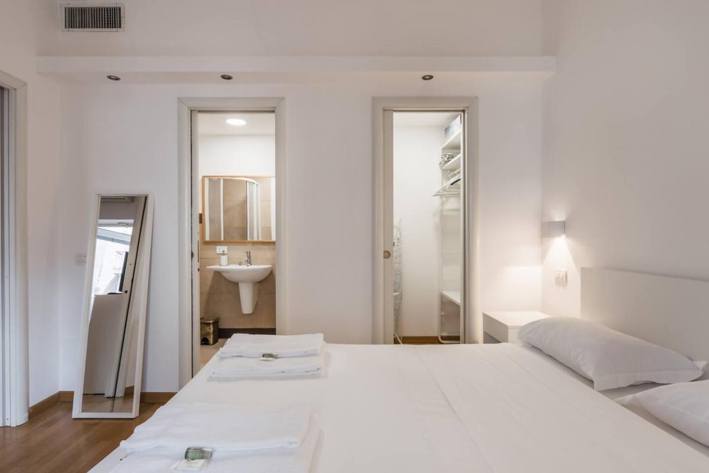 Raffaella Apartment Рим Экстерьер фото